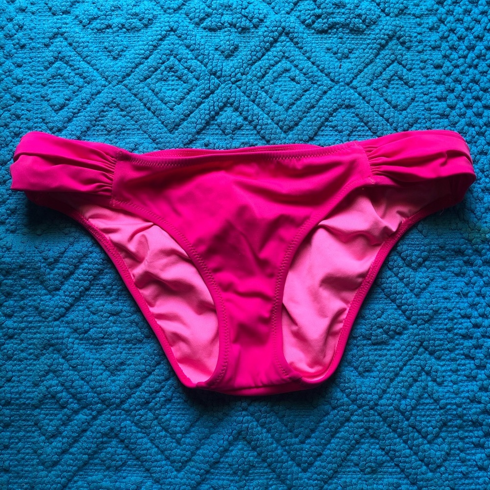 Victoria’s Secret size small bikini bottoms pink
